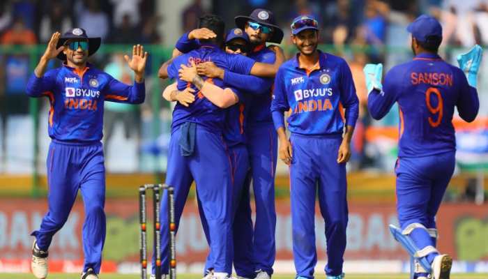 भारत और न्यूजीलैंड के बीच खेली जाएगी तीन वनडे और 3 टी20 मैचों की सीरीज