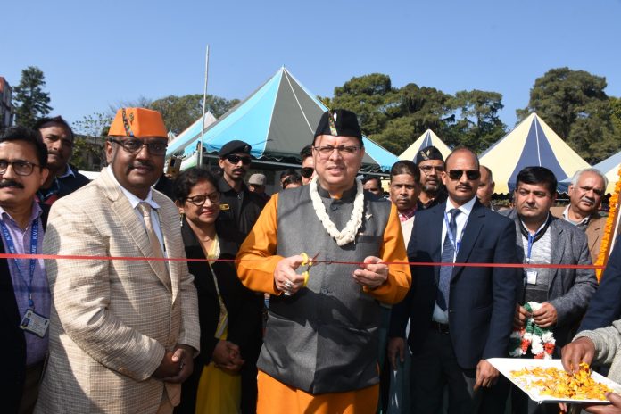 CM धामी ने केन्द्रीय संचार ब्यूरो क्षेत्रीय कार्यालय, देहरादून द्वारा आजादी के अमृत महोत्सव आयोजित ‘गणतंत्र नमन’ कार्यक्रम में प्रतिभाग किया