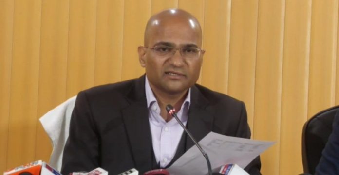 जोशीमठ में अग्रिम राहत के तौर पर 3.72 करोड़ रूपये की धनराशि 301 प्रभावित परिवारों को वितरित की गई