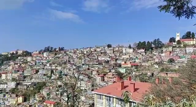 प्रदेशभर में मौसम ने बदला मिजाज, घने कोहरे के बीच तापमान में आयी गिरावट, बारिश के साथ बर्फबारी के भी आसार