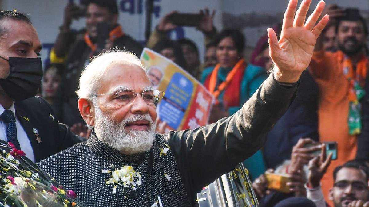पीएम मोदी आज मुंबई-कर्नाटक को देंगे करोड़ों की सौगात