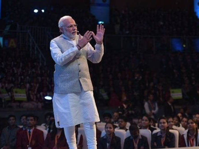 उत्तराखंड से लाइव जुड़े करीब 10 लाख छात्र, संवाद के लिए दो छात्रों का हुआ नामांकन