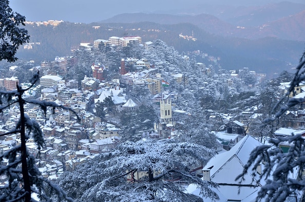 उत्तराखंड में आने वाले 48 घंटों में मैदान से लेकर पहाड़ तक मौसम बदलेगा रुख, बारिश के साथ बर्फबारी के भी पूरे आसार