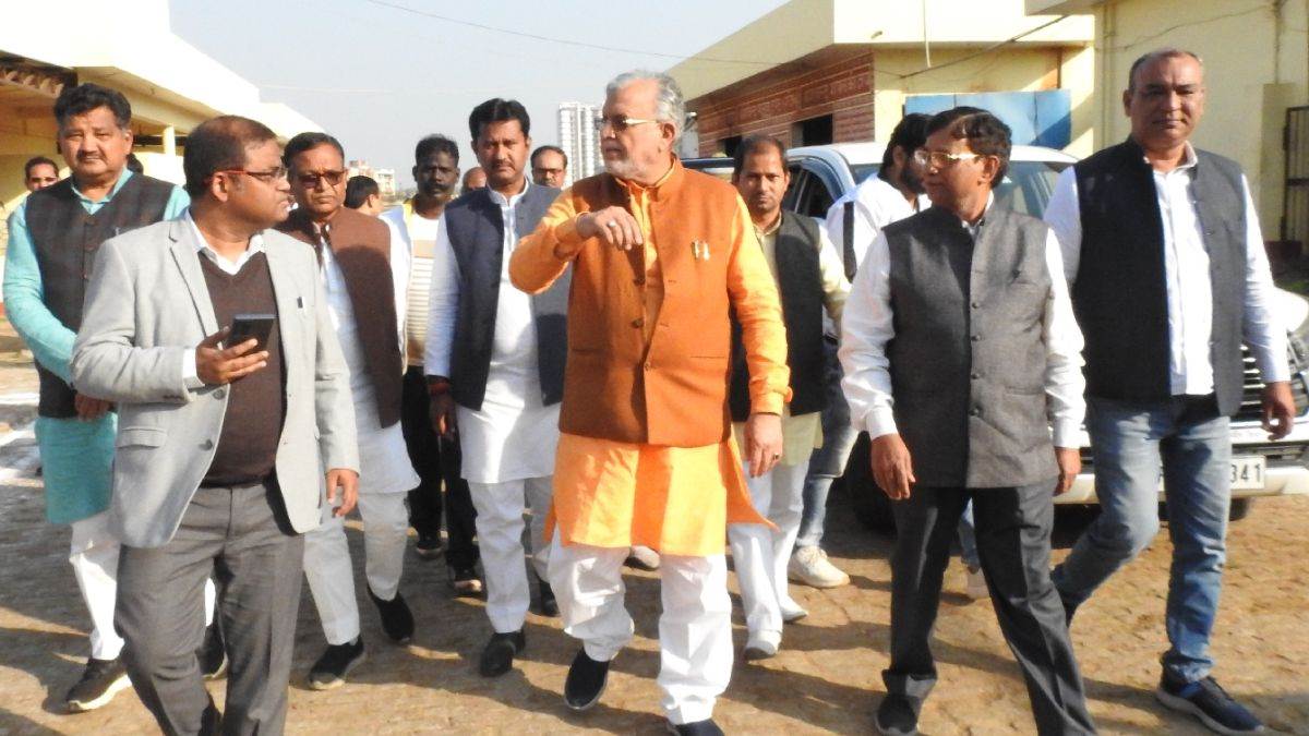 केंद्रीय मंत्री के मुरलीधरन घर पर पथराव, जांच में जुटी पुलिस