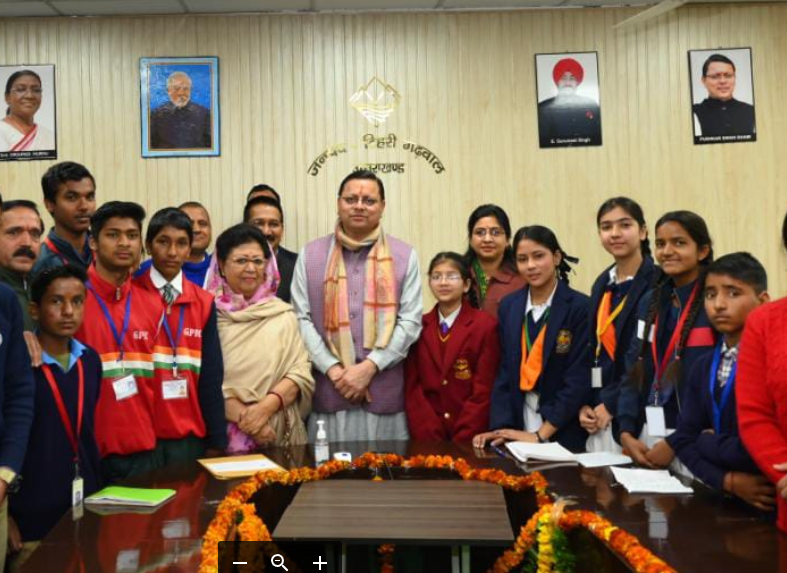 आत्मनिर्भर टिहरी की संकल्पना विषय पर सीएम धामी ने प्रतिभाशाली बच्चों और बाल विधायकों के साथ किया संवाद