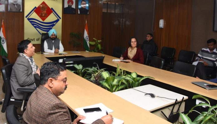 मुख्य सचिव ने ली पर्यटन विभाग की समीक्षा बैठक,दिए ये निर्देश