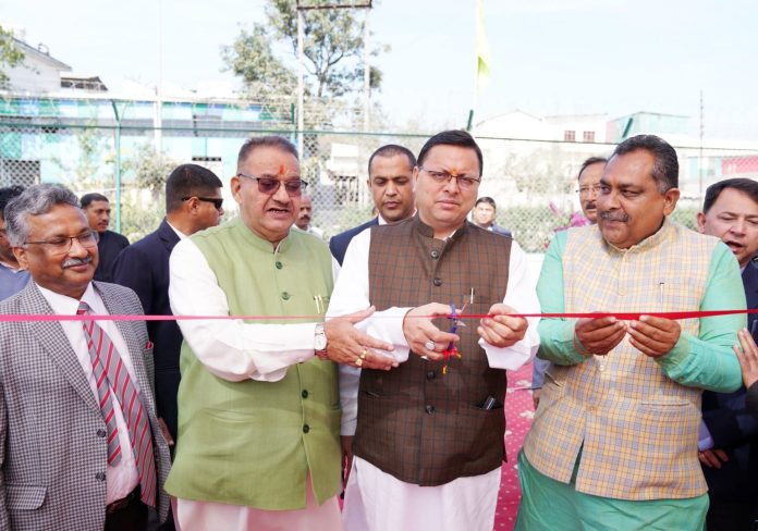 मुख्यमंत्री ने सेलाकुई में किया सगन्ध फसल उत्कृष्टता केन्द्र का लोकार्पण