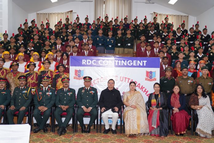 CM धामी ने NCC कैडेट्स व RDC दल को किया सम्मानित,कही ये बात