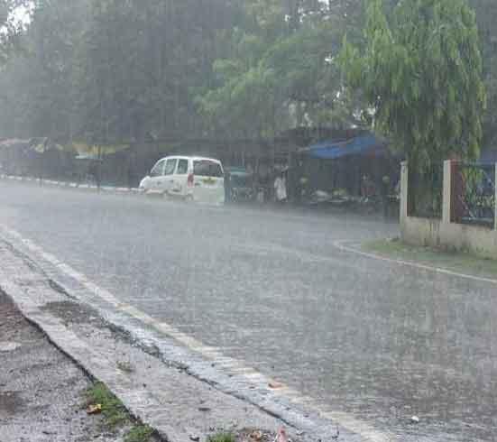 देहरादून समेत अधिकांश इलाकों में हल्की बारिश के साथ ही ओलावृष्टि की संभावना