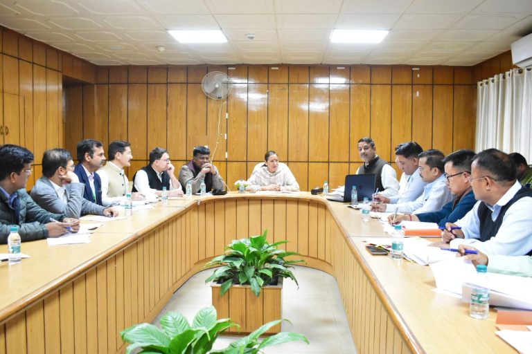 गेहूं खरीद की सभी तैयारियों को तय समय पर अधिकारी कर लें पूर्ण-रेखा आर्या