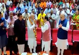 राष्ट्रीय अध्यक्ष जेपी नड्डा और पीएम मोदी ने सांसदों को 15 मई से 15 जून तक अपने-अपने क्षेत्र का दौरा करने का दिया निर्देश