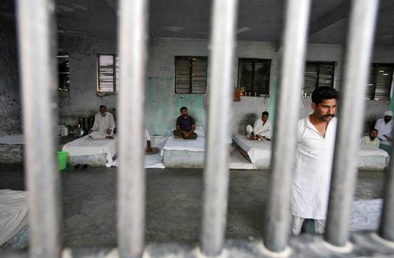 उम्रकैद की सजा काट रहे बुजुर्ग और गंभीर रोगों से जूझ रहे कैदियों को मिल सकती है रिहाई, पढ़िए पूरी खबर