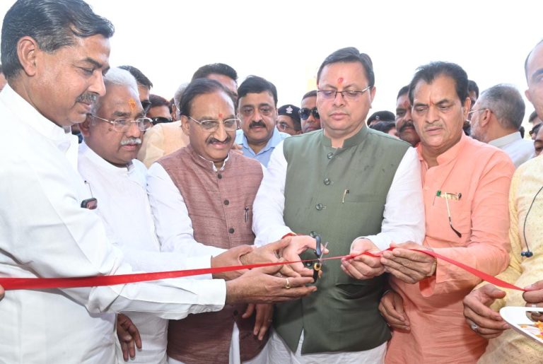 CM धामी ने हरिद्वार में किया 120 करोड़ की 16 विभिन्न विकास योजनाओं का लोकार्पण एवं शिलान्यास