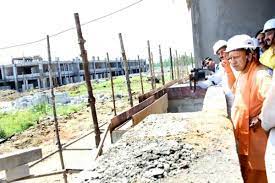 निर्माण कार्य की प्रगति धीमी देखकर सीएम योगी भड़के,बोले- शाकुंभरी विवि का काम समय पर पूरा नहीं हुआ तो होगी एफआईआर