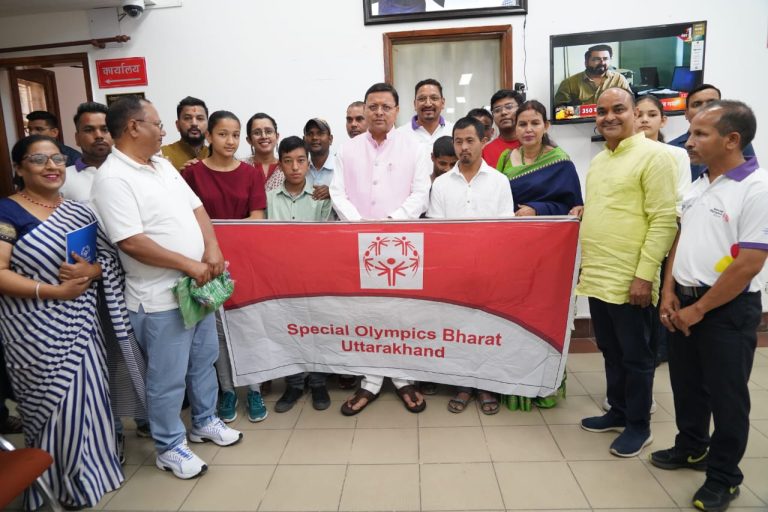 जर्मनी में स्पेशल ओलंपिक वर्ल्ड समर गेम्स में प्रतिभाग करेंगे ये खिलाड़ी, जाने से पहले सीएम धामी से मुलाकात