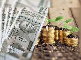 नौकरी मिलते ही शुरू करें ये काम, 10 साल में बन जाएंगे करोड़पति