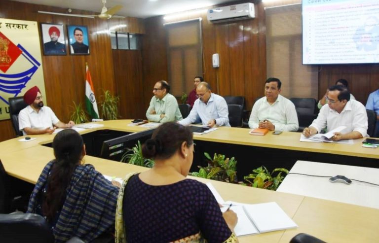 मुख्य सचिव ने शिक्षा विभाग के अधिकारियों को दिए ये जरूरी दिशा-निर्देश