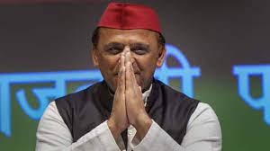 महाराष्ट्र के बाद अब अखिलेश यादव के खेमे में होगी टूट? इस दिग्गज के संपर्क में कई विधायक!