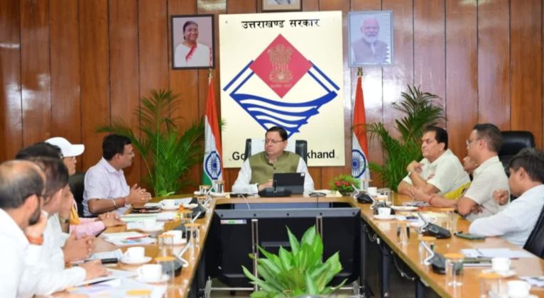 CM धामी ने ली आवास एवं शहरी विकास विभाग की बैठक,दिए ये जरूरी निर्देश