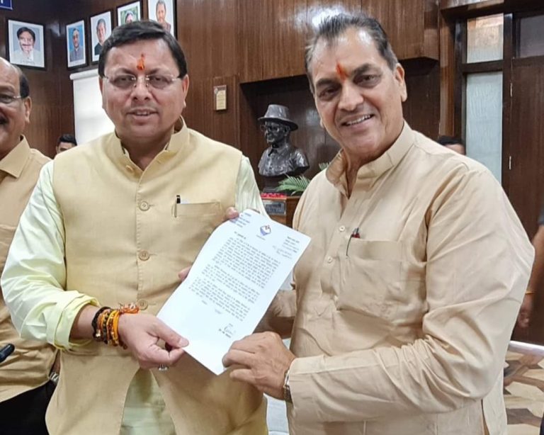 CM धामी से कैबिनेट मंत्री प्रेमचंद अग्रवाल ने की मुलाक़ात,कही ये बात