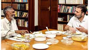 राहुल गांधी के साथ लंच करने वाले सब्जी विक्रेता रामेश्वर का नया वीडियो शेय़र कर बीजेपी ने साधा निशाना, तस्वीर शेयर कर कही ऐसी बात