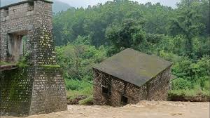 कुदरत का कहर: कोटद्वार में दहशत के 16 घंटे, मूसलाधार बारिश से आया सैलाब, करीब 20 वार्डों के सैकड़ों घरों में घुसा मलबा