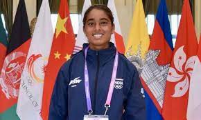 7 साल की नेहा ठाकुर ने नौकायन में भारत के लिए पहला जीता मेडल