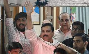 अपनी गिरफ्तारी और रिमांड के खिलाफ दिल्ली HC पहुंचे संजय सिंह।