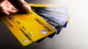 ऑनलाइन शॉपिंग करने के लिए के्रडिट और डेबिट कार्ड का इस्तेमाल करने से पहले उसे करें सिक्योर, फॉल करें यह टिप्स
