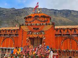 बदरीनाथ धाम के कपाट बंद होने की प्रक्रिया शुरू