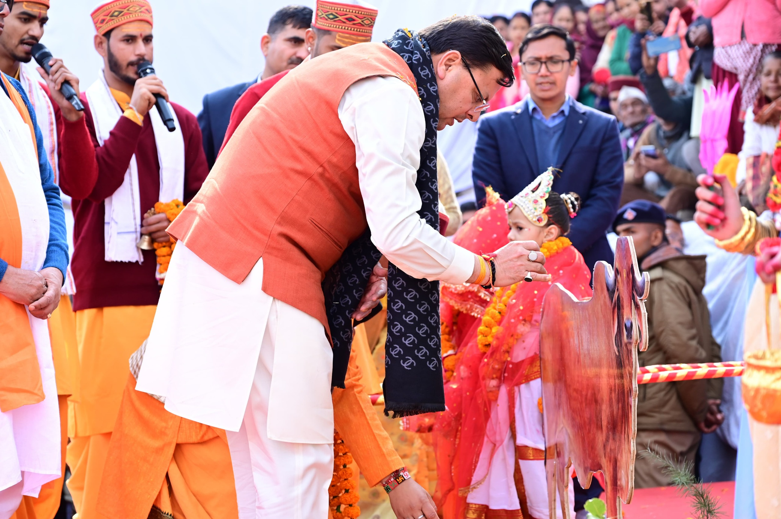 मुख्यमंत्री ने 415 करोड़ की 160 विभिन्न विकास योजनाओं का लोकार्पण एवं शिलान्यास किया