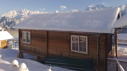 नए साल के लिए औली तैयार, होटलों में बुकिंग हुई तेज,बर्फबारी के बाद क्रिसमस के लिए भी तैयार