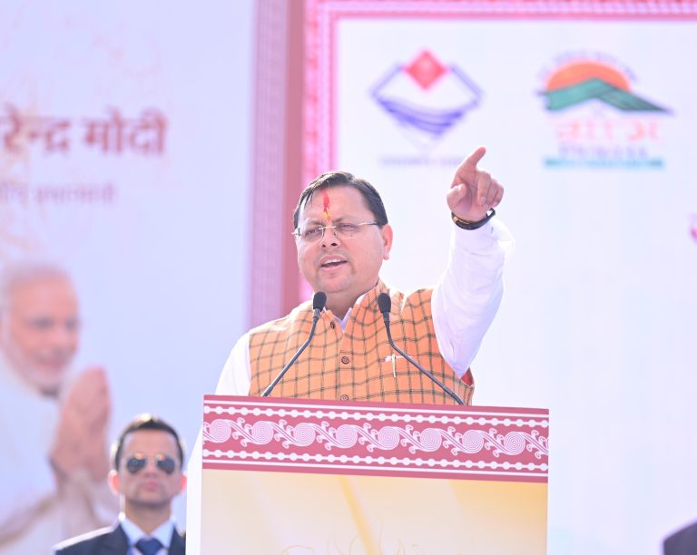 मुख्यमंत्री ने कपकोट में किया 100 करोड़ की 37 योजनाओं का लोकार्पण एवं शिलान्यास