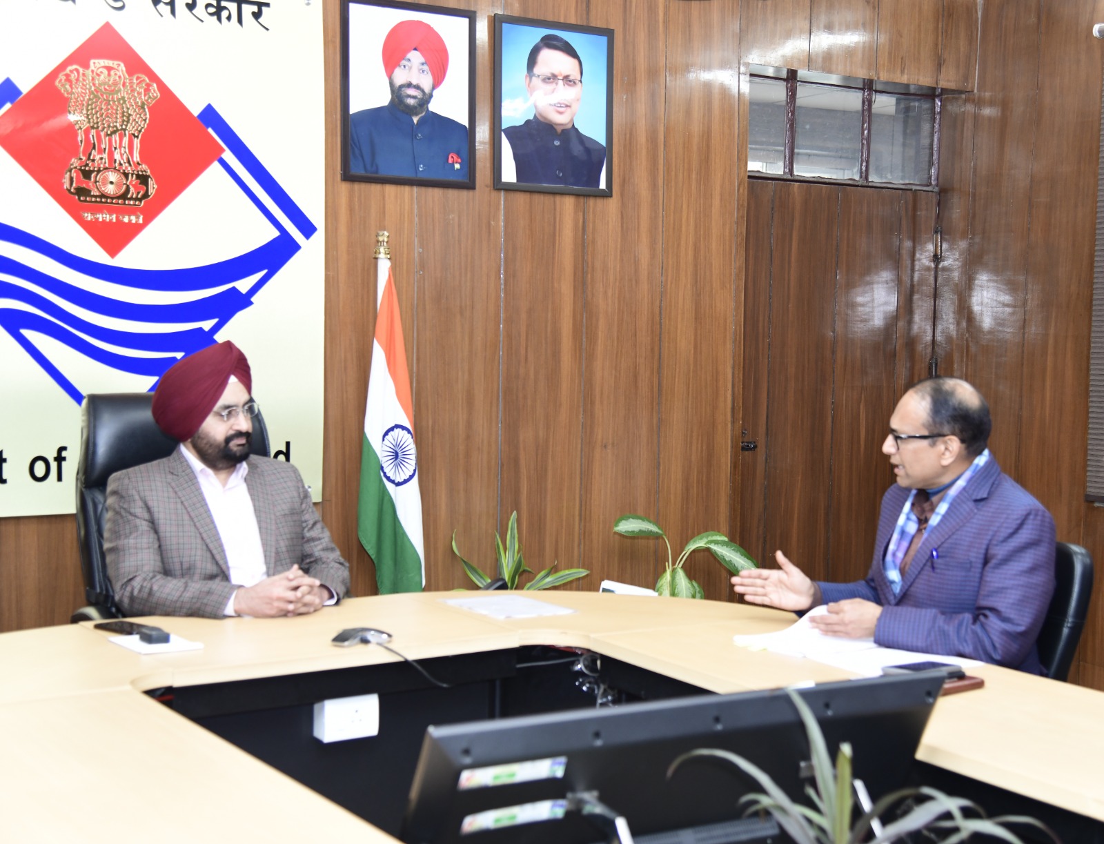 मुख्य सचिव ने प्रदेश के स्कूलों के प्रयोगशालाओं के निर्माण की समीक्षा की