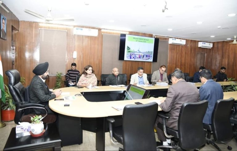 मुख्य सचिव ने मिशन अमृत सरोवर को लेकर सम्बन्धित विभागों के साथ बैठक की