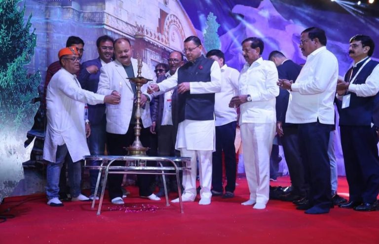 CM धामी ने नवी मुंबई में आयोजित ‘मुम्बई कौथिग सीजन-15’ में प्रतिभाग कर कौथिग का शुभारंभ किया