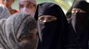 बॉम्बे हाईकोर्ट ने सुनाया बड़ा फैसला : तलाक के बाद भी मुस्लिम महिला अपने पूर्व पति से गुजारे-भत्ते की हकदार