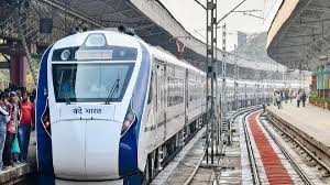 रेलवे को सरकार का बड़ा तोहफा, 40 हजार बोगियों को वंदे भारत ट्रेनों की तर्ज पर किया जाएगा अपग्रेड