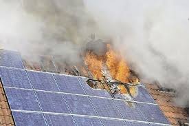 आग लगने का कारण सोलर प्लांट के इनवर्टर में शॉर्ट सर्किट