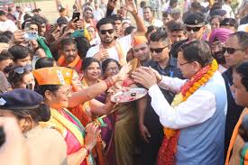 दूसरे राज्यों में चुनाव प्रचार के लिए उतरे भाजपा-कांग्रेस के दिग्गज, सीएम धामी ने संभाला मोर्चा