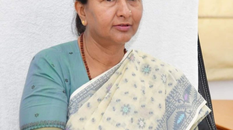 मुख्य सचिव राधा रतूड़ी ने ऋषिकेश स्थित यात्रा रजिस्ट्रेशन ऑफिस तथा ट्रांजिट कैम्प में बैठक कर सभी विभागीय अधिकारियों को दिए ये जरूरी निर्देश