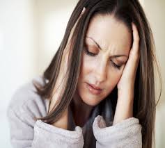 150 तरीके के होते हैं सिर दर्द, सबसे खतरनाक होता है माइग्रेन, जानें इसका कारण और बचाव