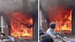 दून में धर्मपुर के पास पीएनबी ATM में लगी अचानक आग