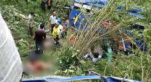 गंगोत्री धाम जा रही कर्नाटक के यात्रियों की बस हादसे का शिकार