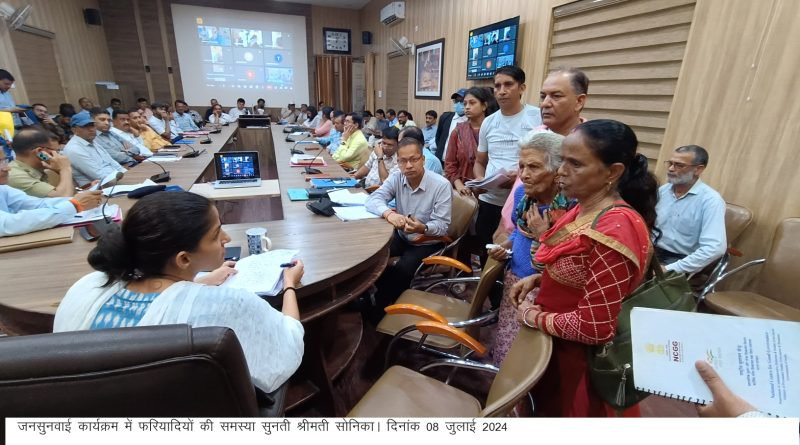 उत्तराखंड के मुख्यमंत्री पुष्कर सिंह धामी ने राइफलमैन आदर्श नेगी की शहादत पर शोक जताया