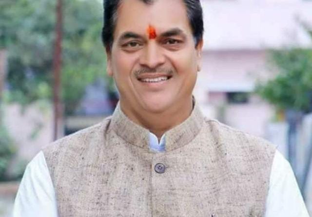 वित्त मंत्री ने दी मरीजों को राहत, चिकित्सा सेवा शुल्क किया कम