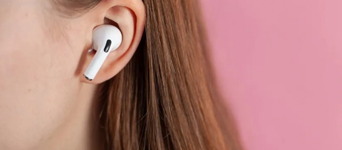 आपका एक शौक बना सकता है हमेशा के लिए बहरा, खतरे में हैं 100 करोड़ युवा