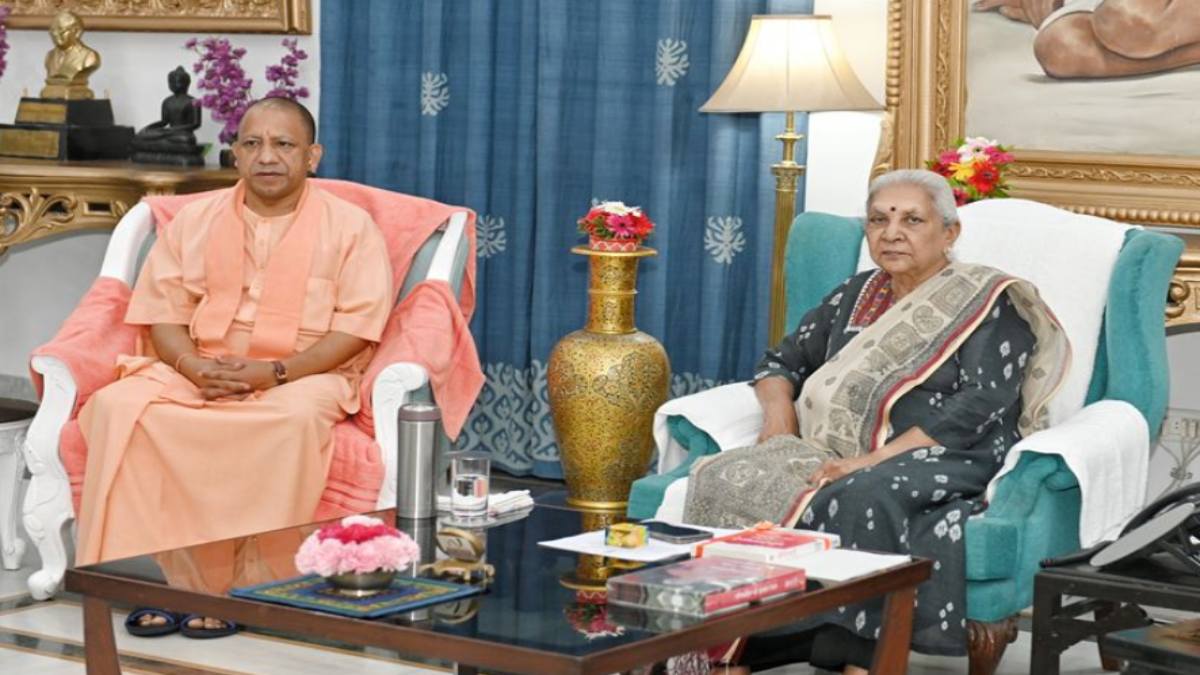 यूपी की राज्यपाल आनंदीबेन पटेल और मुख्यमंत्री योगी आदित्यनाथ की सुरक्षा में तैनात 102 पुलिसकर्मी हटाए जाएंगे