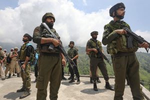 डोडा में सुरक्षाबल और आतंकियों बीच मुठभेड़ जारी, सेना का अधिकारी शहीद, 4 आतंकी ढेर