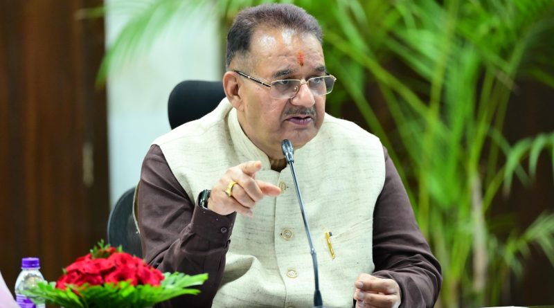 ग्राम्य विकास मंत्री गणेश जोशी की अध्यक्षता में उत्तराखण्ड राज्य रोजगार गारंटी परिषद की बैठक आयोजित हुई